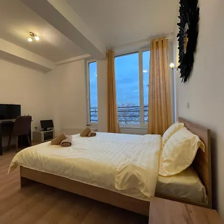 New Nr1 Self Checkin Oldcity Center Paid Parking With Lift Apartamento