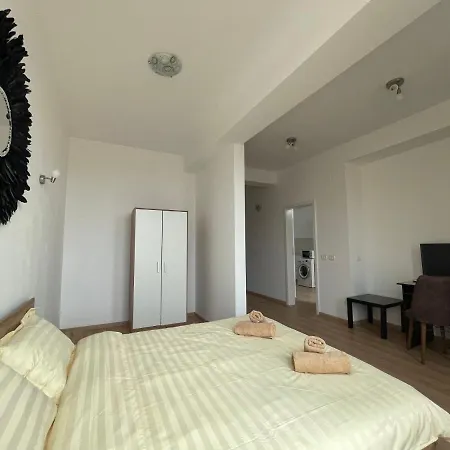 Apartamento New Nr1 Self Checkin Oldcity Center Paid Parking With Lift