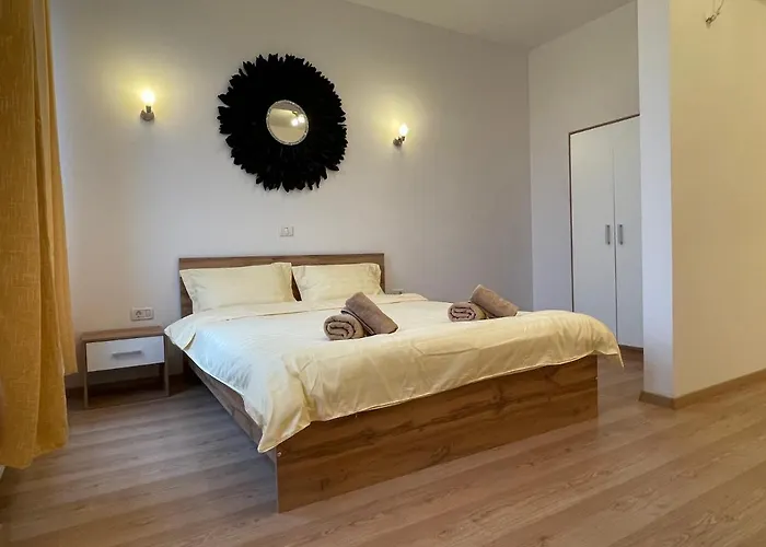 New Nr1 Self Checkin Oldcity Center Paid Parking With Lift